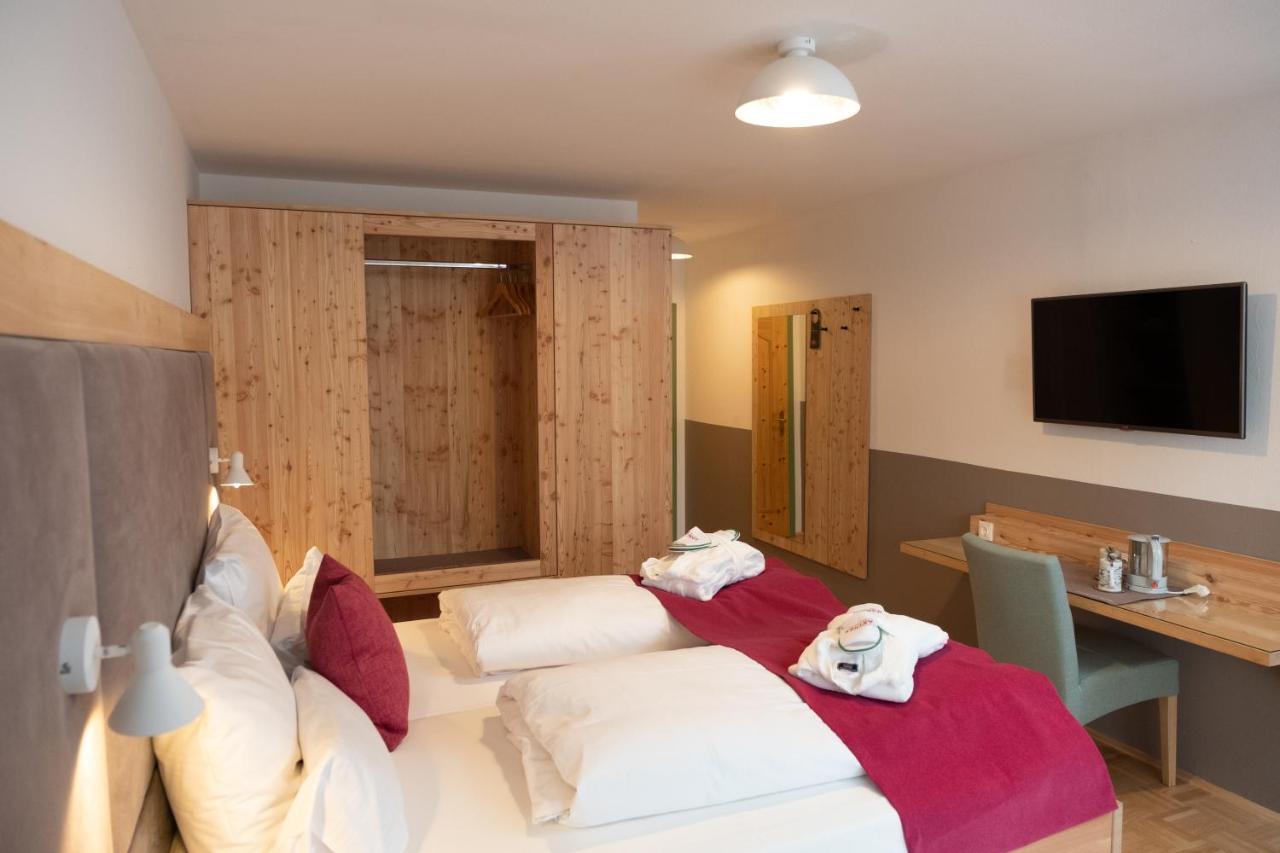 Santner, Hotel Eugendorf Dış mekan fotoğraf