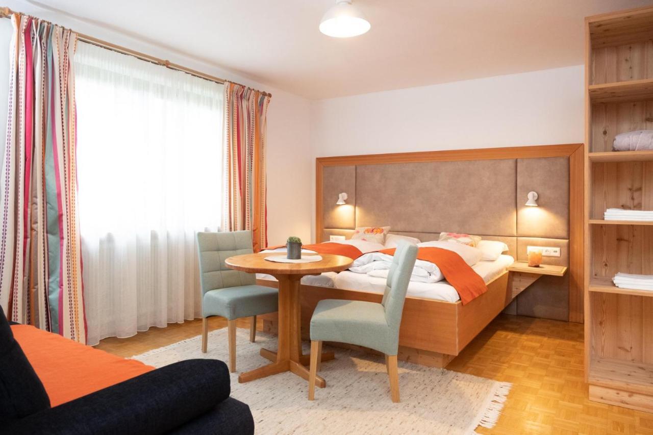 Santner, Hotel Eugendorf Dış mekan fotoğraf