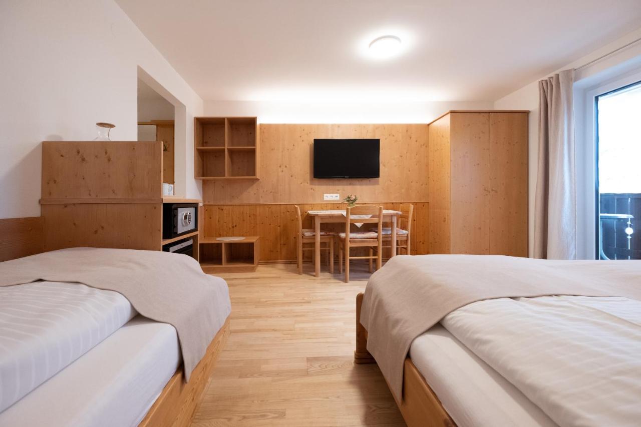 Santner, Hotel Eugendorf Dış mekan fotoğraf