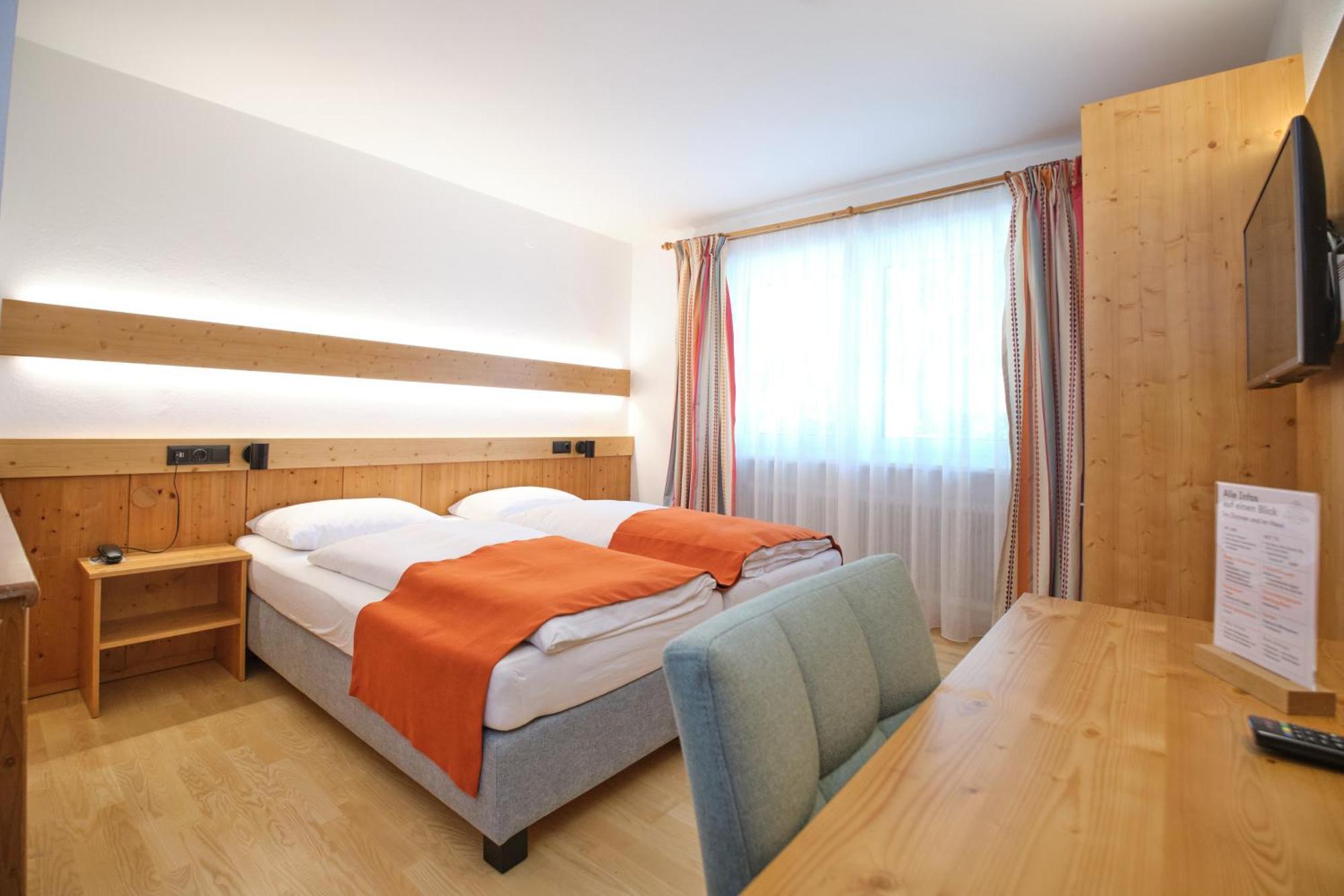 Santner, Hotel Eugendorf Dış mekan fotoğraf