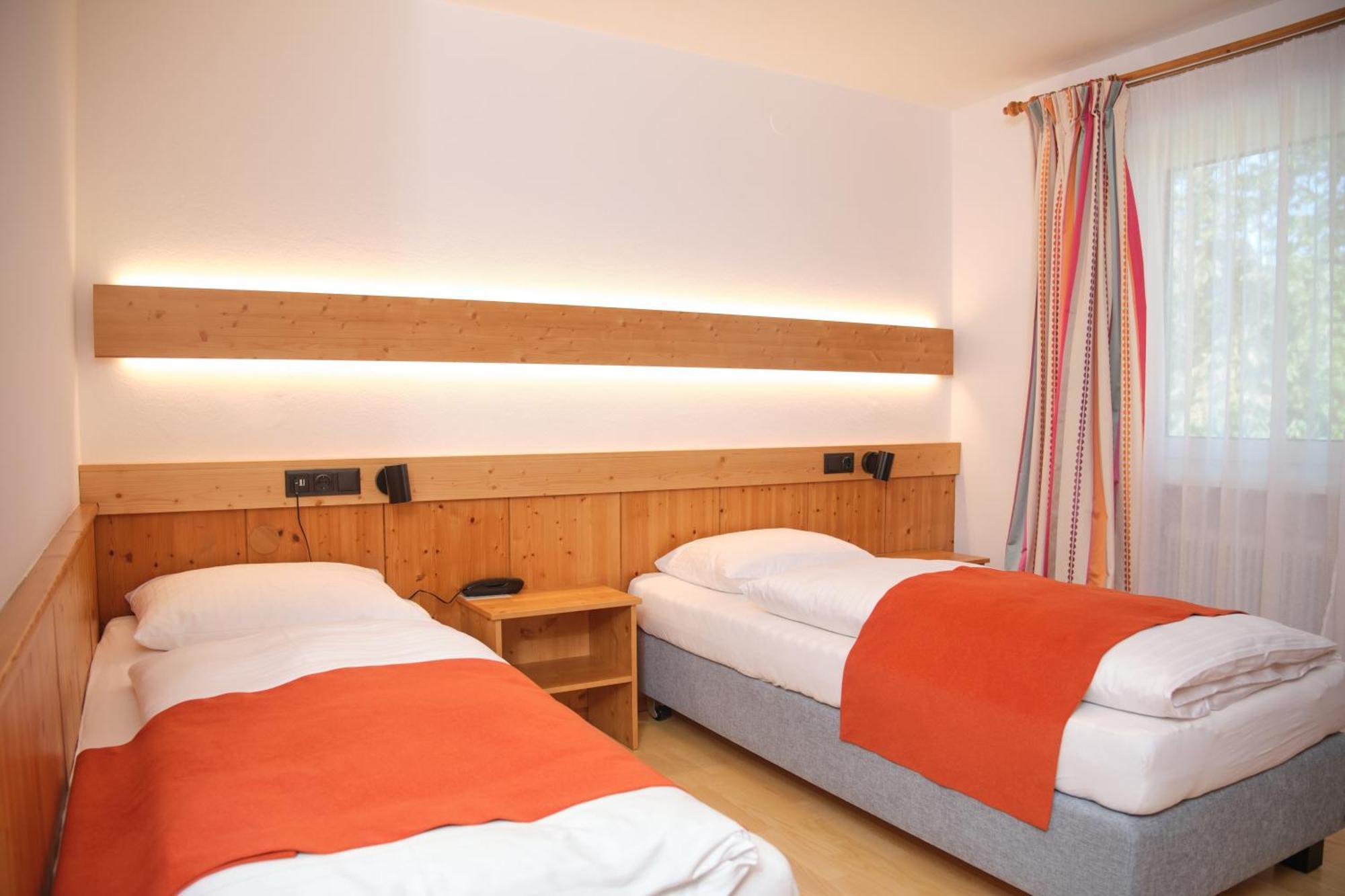 Santner, Hotel Eugendorf Dış mekan fotoğraf